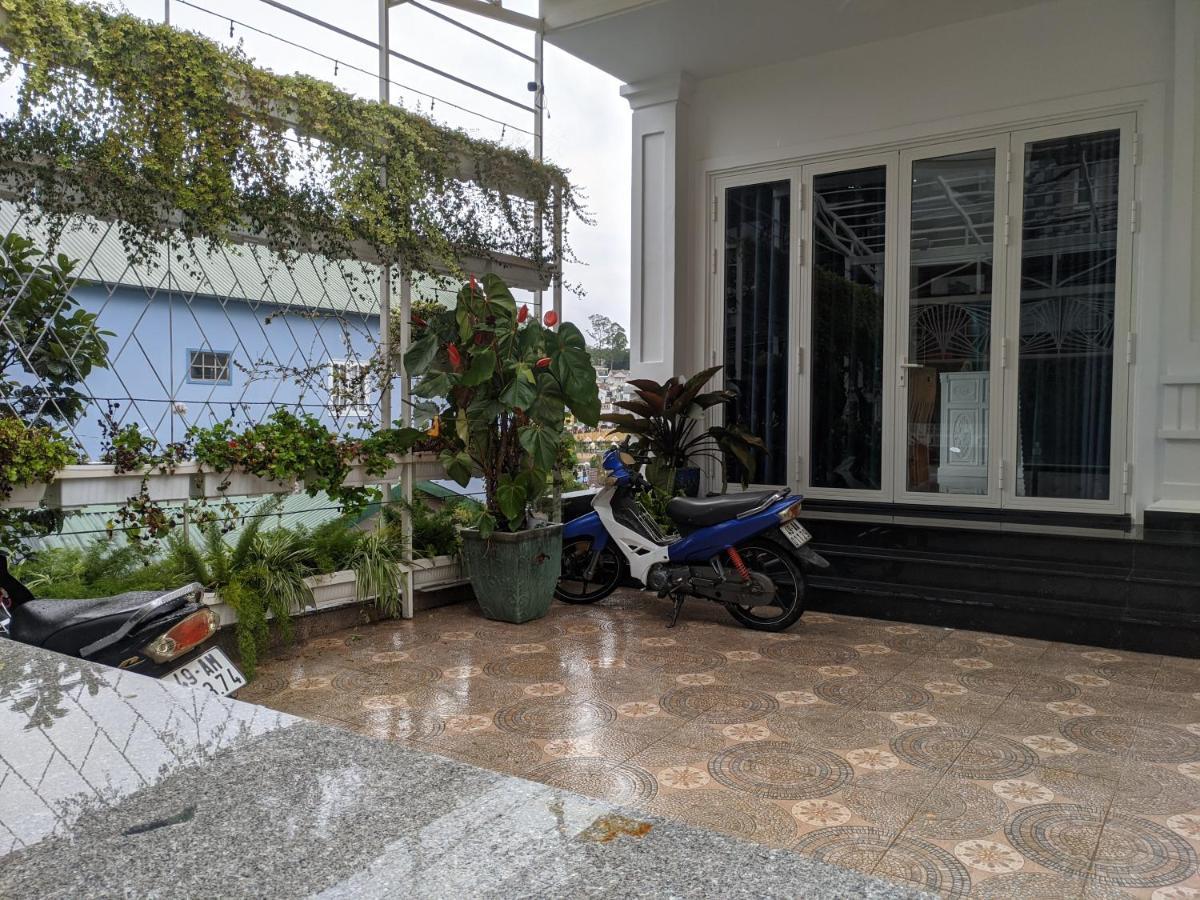 Vila Ha Huy Tap Da Lat Exterior photo